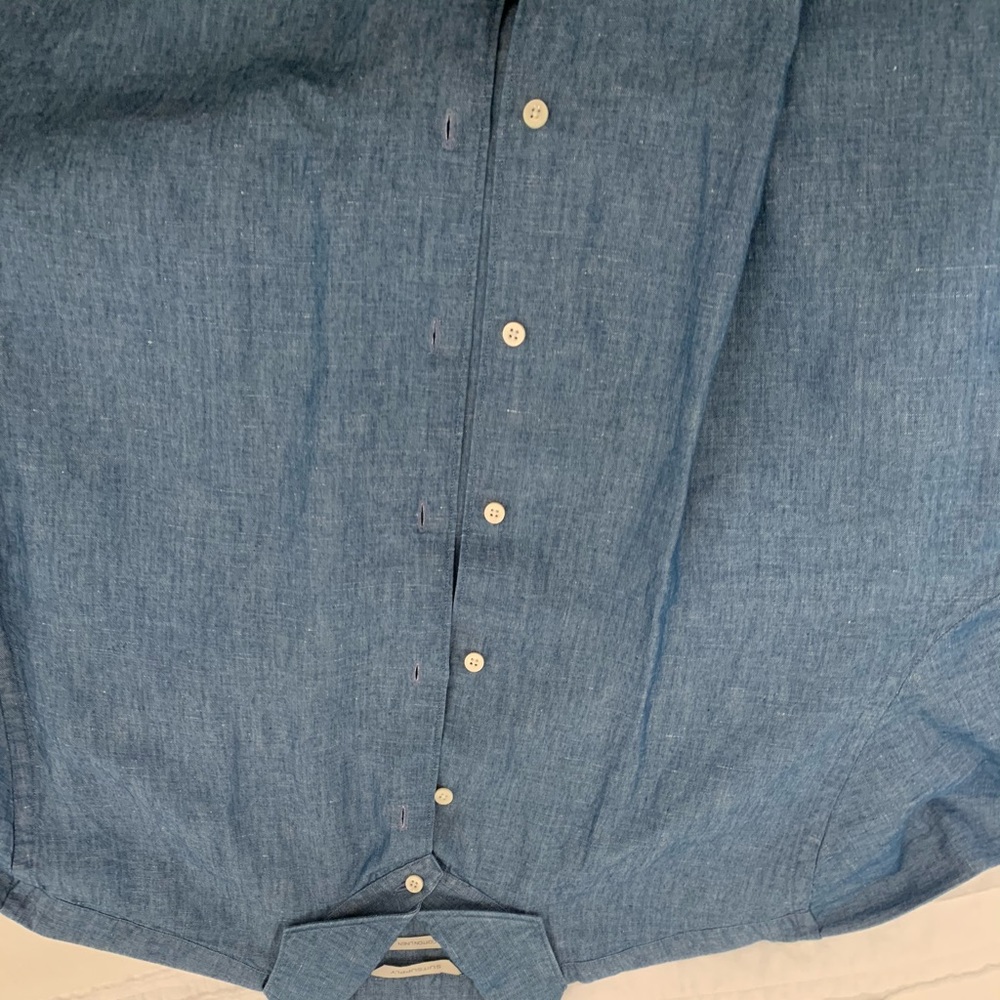 Men’s denim dress shirt cutaway collar extra slim